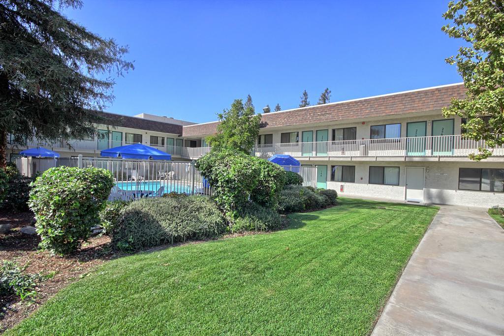 Motel 6-Porterville, Ca Екстериор снимка