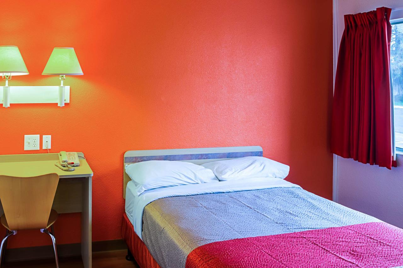 Motel 6-Porterville, Ca Екстериор снимка