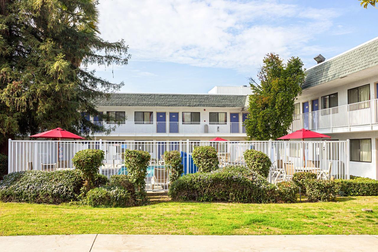 Motel 6-Porterville, Ca Екстериор снимка