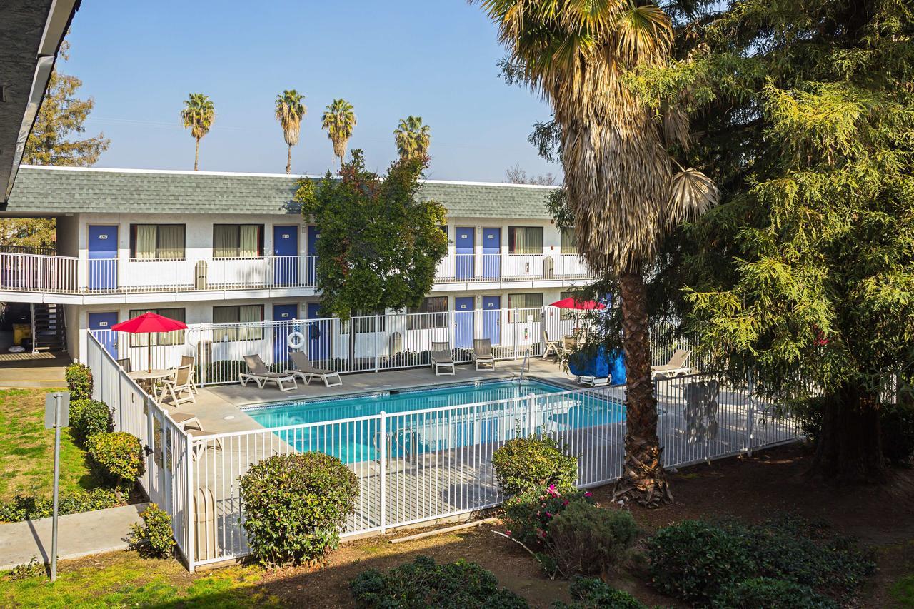 Motel 6-Porterville, Ca Екстериор снимка