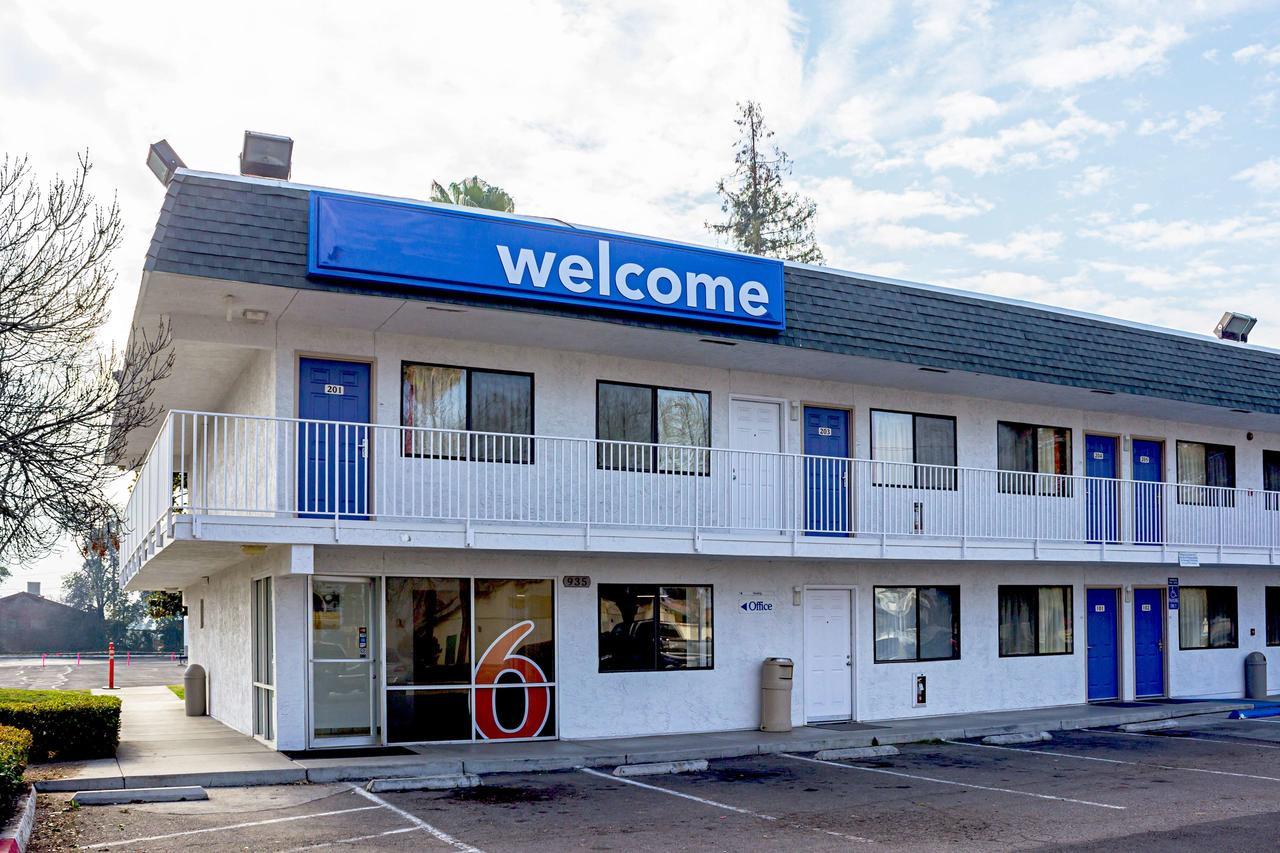 Motel 6-Porterville, Ca Екстериор снимка