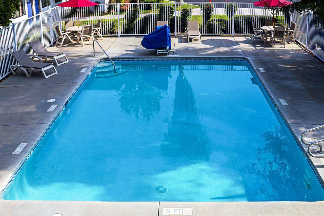 Motel 6-Porterville, Ca Екстериор снимка